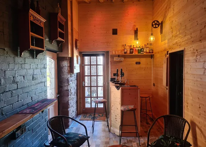 Upper Eyton Farmhouse B&B